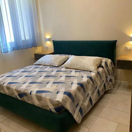 Mercadante 3* Бари