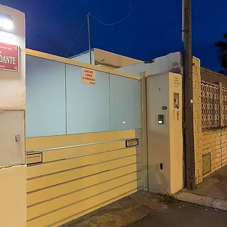 לינה וארוחת בוקר Mercadante 3*